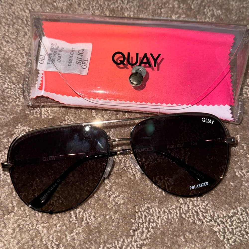 Quay glasses
